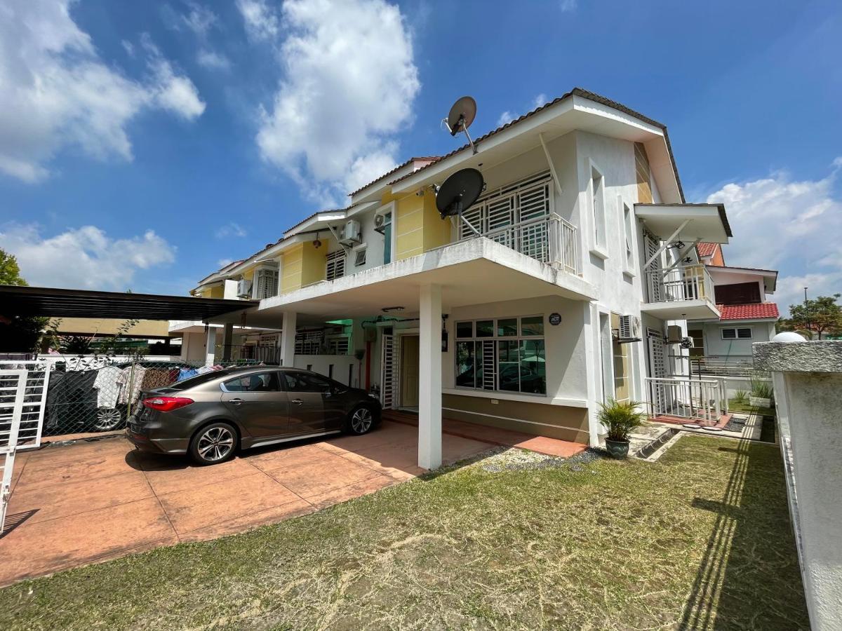 Hotel 3R D'Latania Senawang Seremban Exteriér fotografie